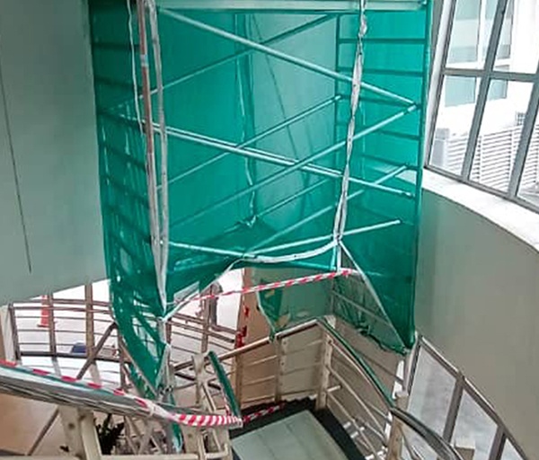 Aluminium scaffold tower